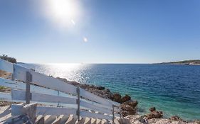 Villa, Stone House With Swimming Pool & Sauna, Beach, Sevid